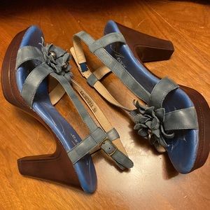 Italian leather heels Azura Laurentia 38 us 7-7.5 blue sandals